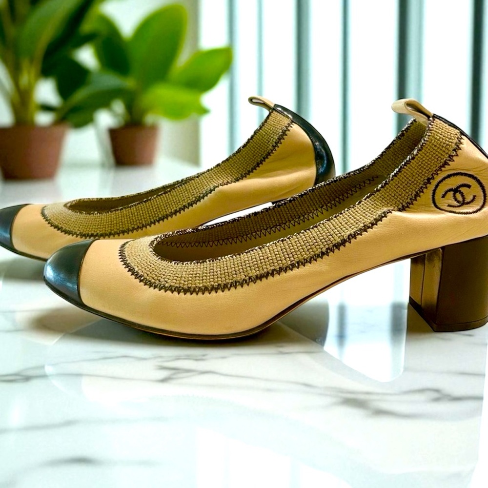 CHANEL Beige and Black Cap-Toe Block Heel Pumps